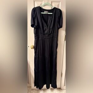 Classic Black Women's Maxi Dress - Elegant V-Neck Anthropologie Somerset